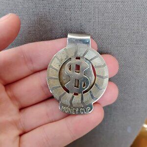 Dollar sign money clip